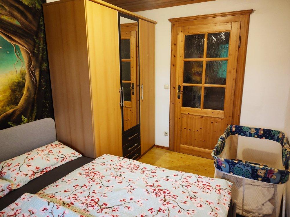 Vorschau: Helles Schlafzimmer im Landhausstil